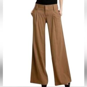 Alice + Olivia employed wide leg low waist front pleat trousers